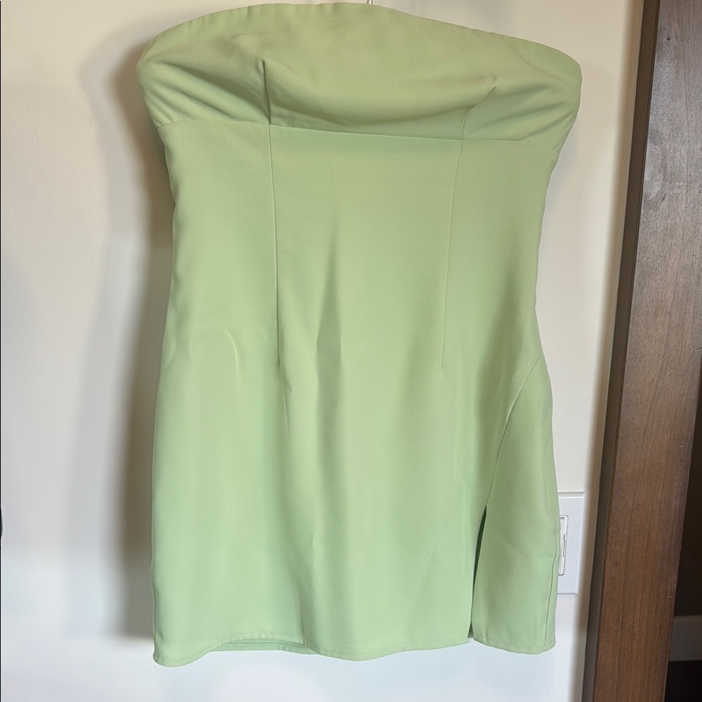 Beginning Boutique Green Strapless Sheath Dress
